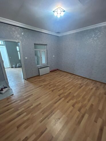 Həyət evləri və villaların satışı: Binəqədi qəs. 2 otaqlı, 60 kv. m, Kredit var, Yeni təmirli — 4