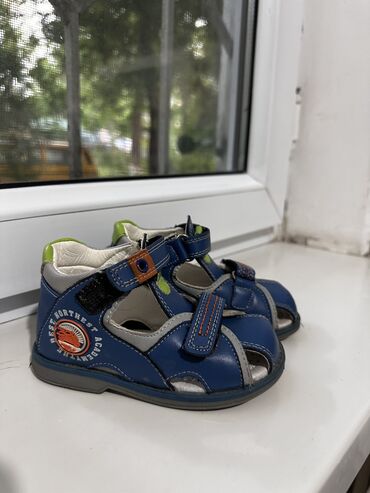 Детская обувь: Сандалии ортопед 
В отличном состоянии 
Размер 23
Цена 500