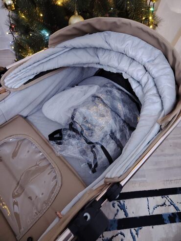 Araba-beşiklər: Çıxarıla bilən beşikli araba, Kidilo, Yaş: <1 ay — 6