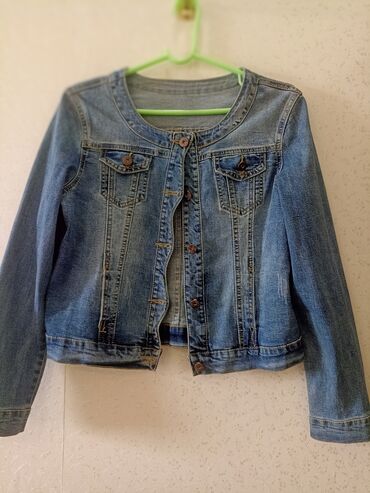 детские джинсы на 12 мес: Джинсовая куртка и джинсовая безрукавка состояние хорошего одевала по