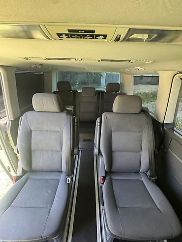 два авто: Volkswagen Multivan: 2004 г., 2.5 л, Механика, Дизель, Минивэн — 9