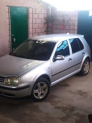 Унаа сатуу: Volkswagen Golf: 2003 г., 1.6 л, Автомат, Бензин, Хетчбек — 2