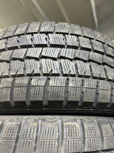 Шины: Шины 225 / 50 / R 17, Зима, Б/у, Комплект, Легковые, Япония, Dunlop