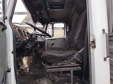 ZİL: ZİL : 4.7 l | 2000 il 177000 km — 6