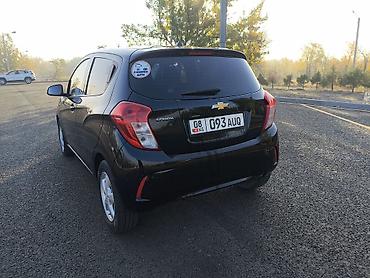 rav 4 2015: Chevrolet Spark: 2020 г., 1 л, Вариатор, Бензин, Хэтчбэк — 9