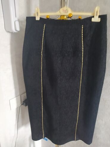 Ətəklər: Her ölcude maraqlı yübkalar. Şekillerde normal görünmeye bilər ancaq — 5