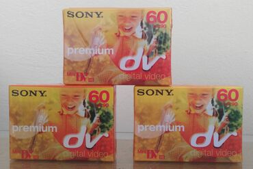 dvd: 3 κασέτες κάμερας Sony MiniDV SP60/LP90