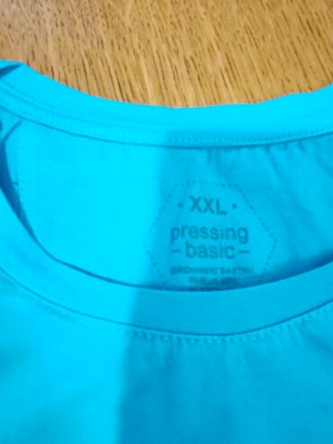 Majice: Muske nove majce. Dobijene na poklon. Velicina XXL. Svaka je po 500 na lalafo.rs — 4 Majice: Muske nove majce. Dobijene na poklon. Velicina XXL. Svaka je po 500 — 4