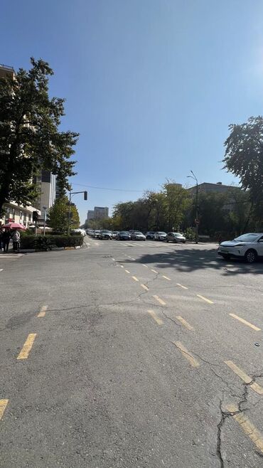 Офисы: Продаю Офис 88 м², Без ремонта, Бизнес центр, 6 этаж — 4