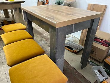 Продаю кухонный стол в комплекте 4 отличные табуретки с супер мягкими — 6