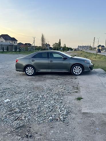 camry 2012: Toyota Camry: 2011 г., 2.5 л, Автомат, Бензин, Седан — 2