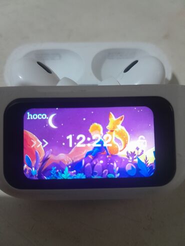 bluetooth клавиатура и мышь для телефона: Белые беспроводные наушники Hoco с зарядным кейсом и встроенным