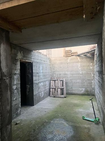 Продажа коттеджей и домов: Продаётся участок с отличным фундаментом в Бишкеке! Продаю участок в — 14