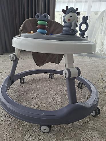 Детские ходунки: Детские ходунки с игровой панелью - Круглая устойчивая база с широким — 2