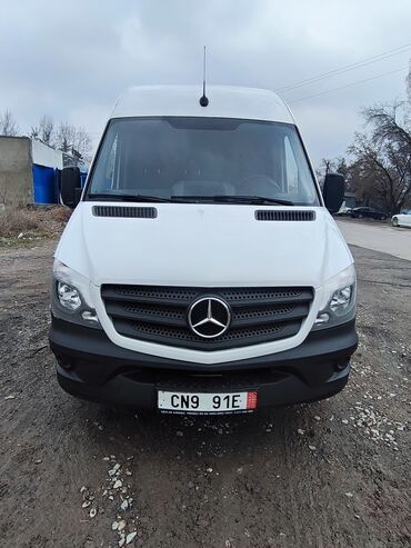 грузовой спринтер средний: Mercedes-Benz Sprinter: 2018 г., 2.2 л, Механика, Дизель