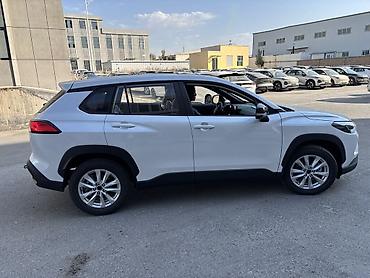 Toyota: Toyota Corolla Cross: 2026 г., 2 л, Вариатор, Бензин, Кроссовер — 5