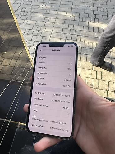 iphone 15 pro qara: IPhone 13 Pro, 256 GB, Graphite, Face ID — 3