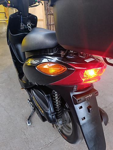 yamaha jog: Скутер Yamaha Jog, черный цвет. Характеристики и оснащение: - Легкий — 3