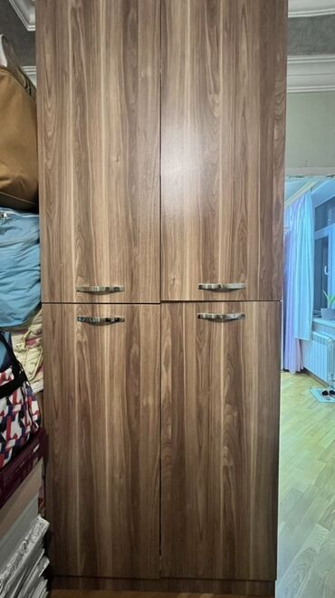 taxt doseklerinin satisi: İşlənmiş, Açılan, 4 qapılı Düz dolab, Qarderob, paltar dolabı