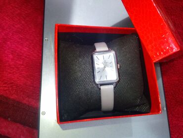 Классические часы: Классические часы часы, Daniel Wellington, Женские, Б/у