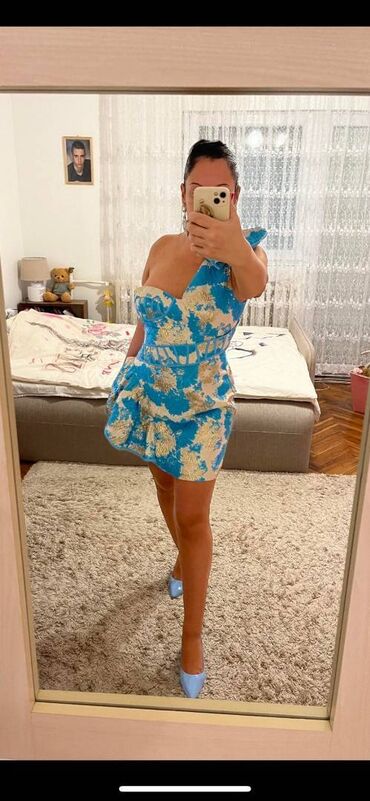 Haljine: L, bоја - Srebrna, Večernji, maturski, Drugi tip rukava — 2