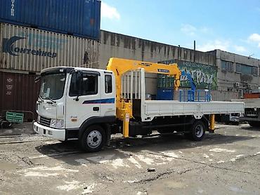 hyundai xcient: Грузовик Hyundai Gold с краном-манипулятором. Эта модель предназначена — 2