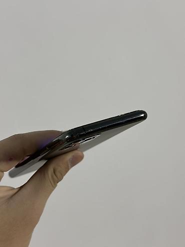 Apple iPhone: IPhone 11 Pro Max, 256 ГБ, 72 % — 7