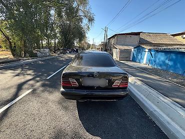 spark ltz: Mercedes-Benz E-Class: 2001 г., 2.2 л, Типтроник, Дизель, Седан — 4