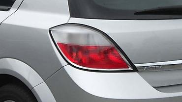 1.7 dizel: STOP SVETLA HEČBEK ZA OPEL ASTRA H OD 2004. DO 2014. GOD. | Polovni — 2