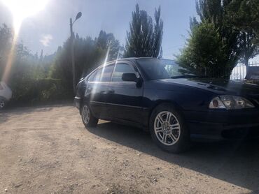какую машину можно купить за 200 тысяч: Toyota Avensis: 2001 г., 1.8 л, Автомат, Газ, Седан