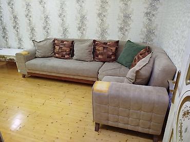 Kunc divan təcili satılır 300azn. Acilir bazalidir. Unvan Sumqayit