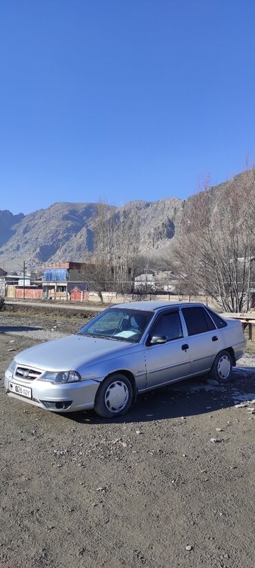 Daewoo: Daewoo Nexia: 2012 г., 1.6 л, Механика, Бензин