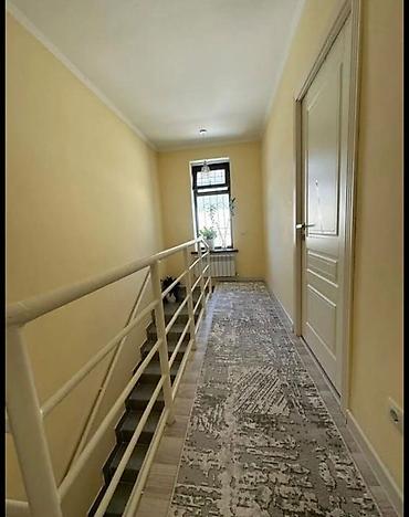дом кв: 4 комнаты, 71 м², 1 соток, Газ, Электричество, Канализация — 2