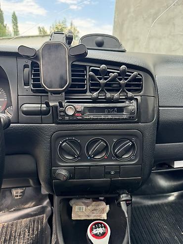 фольскваген венто: Volkswagen Vento: 1994 г., 1.8 л, Механика, Бензин, Седан — 6