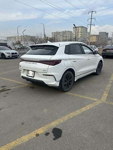 BYD: BYD E2: 2021 г., Электромобиль, Хэтчбэк — 5