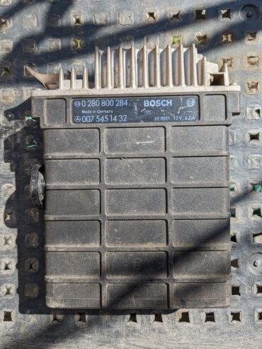 Другие детали электрики авто: Блоки управления двигателем Mercedes-Benz. Есть только то, что на — 22