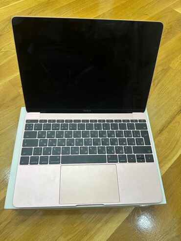 Masaüstü kompüterlər və iş stansiyaları: Satılır: MacBook 2017, 12 düym, High Sierra. Əla vəziyyətdə, səliqəli