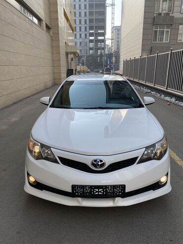 Toyota: Toyota Camry: 2012 г., 2.5 л, Автомат, Бензин, Седан