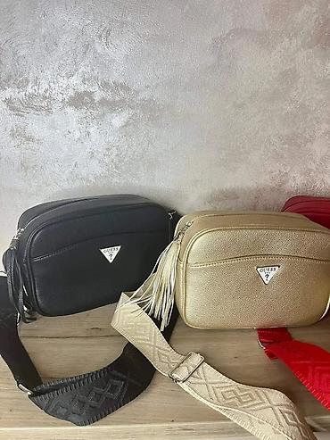 Putni koferi i torbe: GUESS ženske torbe – više modela i boja - Crossbody sa pletenim — 16