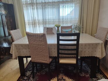 ikinci əl masa desti: Qonaq otağı üçün, İşlənmiş, Açılan, Kvadrat masa, 6 stul, Azərbaycan