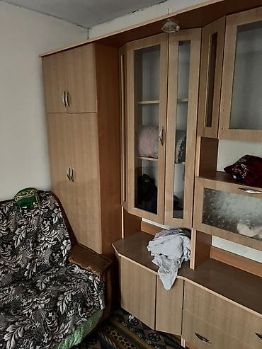 жер майдалагыч: Набор мебели в едином стиле: туалетный столик с зеркалом, тумба и — 5