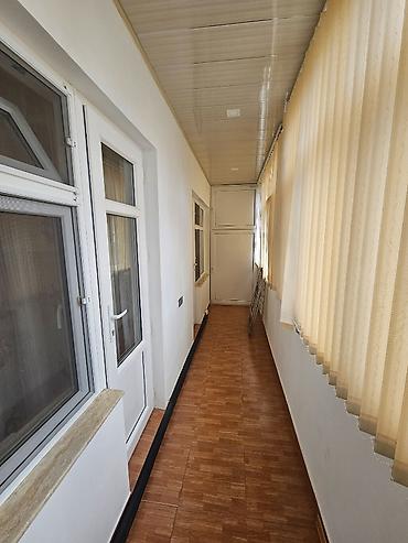 Kirayə mənzillər: Əhmədlidə, bakı kinoteatrından yuxarıda 3 otaqlı leninqrad proyektli — 1