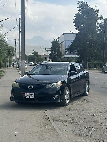 манитор камри75: Toyota Camry: 2013 г., 2.5 л, Автомат, Бензин, Седан — 2