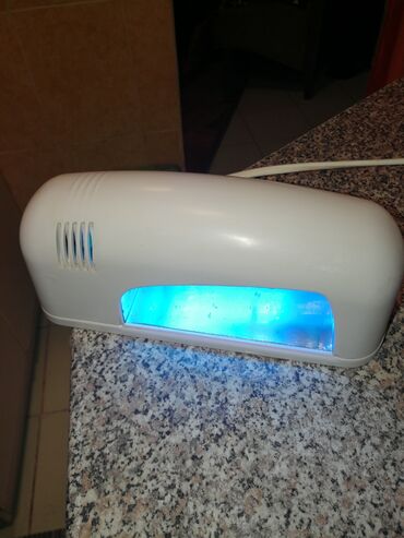 UV i LED lampe za nokte: Lampa, za nokte nogu pedikiri. Ispravna. Dobra. Mirjevo — 1