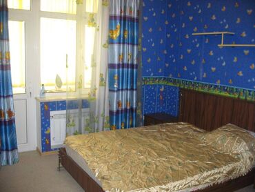 Uzunmüddətli kirayə mənzillər: 28may 8 noyabr metrosunun çıxışında Tibb universitetinə yaxın 17 — 8