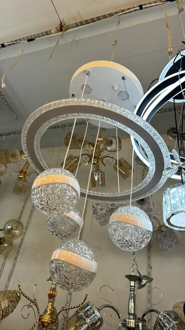 divar şekilleri: Led люстра, 4 и более ламп, Хрусталь