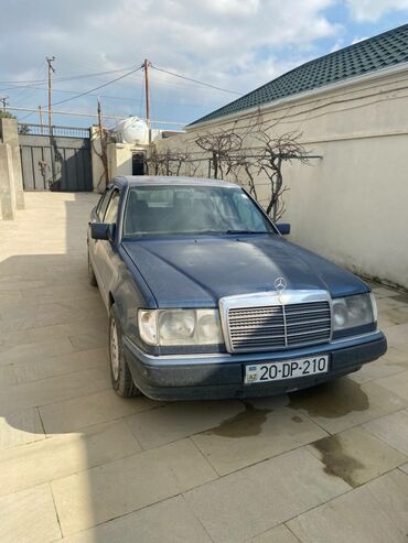 Avtomobillər: Mercedes-Benz 230: 2.3 l. | 1994 il | Sedan
