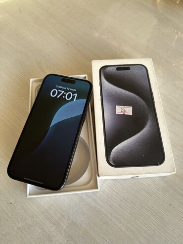 наушники type c: IPhone 15 Pro, Колдонулган, 256 ГБ, Blue Titanium, Кулакчындар, Заряддоочу түзүлүш, Коргоочу айнек, 90 %