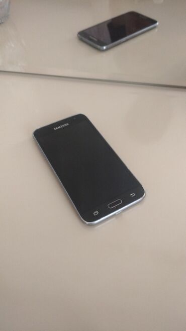 samsung j3: Samsung Galaxy J3 2016, 8 GB, rəng - Qara, Sensor, İki sim kartlı