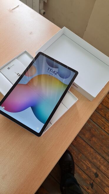 planset tablet: İşlənmiş Samsung Galaxy Tab S6 Lite, 10,4", 128 GB, Ünvandan götürmə, Pulsuz çatdırılma